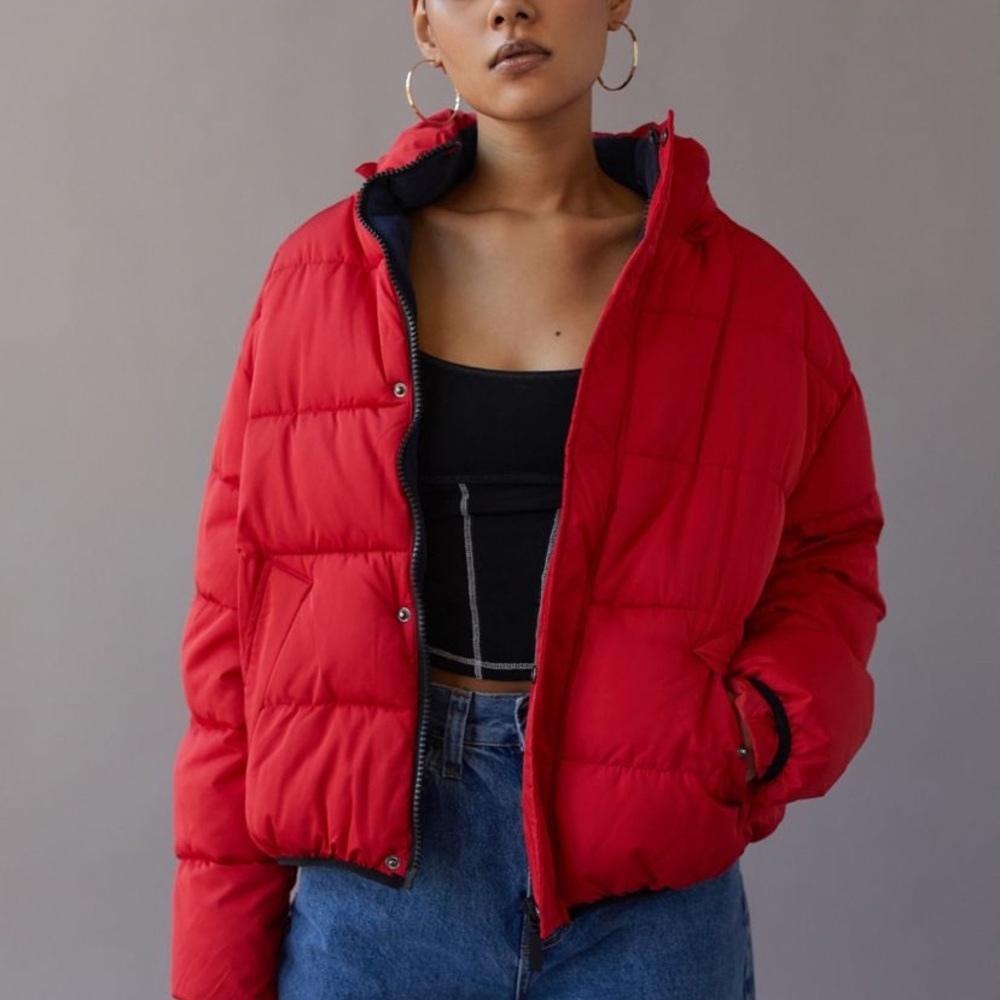 [SOLD] NWT UO urban outfitters 90s sport puffer jacket - red